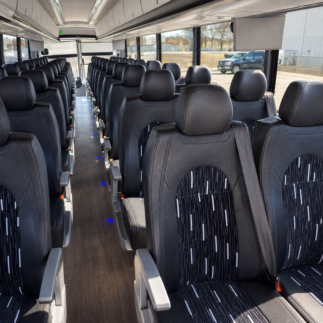 school buses and minibuses for buttonwood park zoo and local new bedford attractions